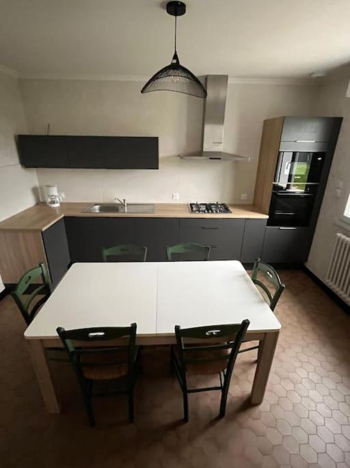 Maison Bretonne 7 Personnes Mellac Exterior photo